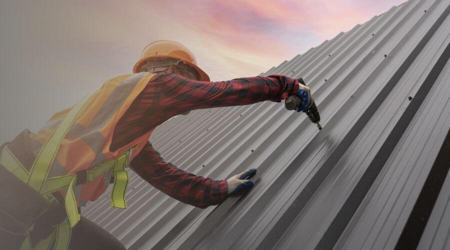 Professional gutter cleaning in Saint Charles, MN